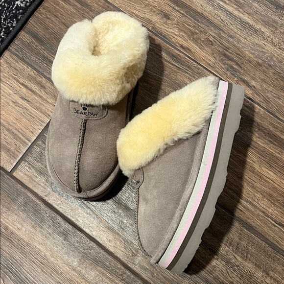 BearPaw Women's Slippers - Picture 1 of 8